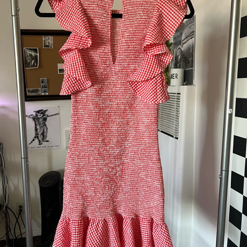 C/MEO Collective Red and White Asymmetrical Ruffled Sheath Dress - Picture 3 of 3